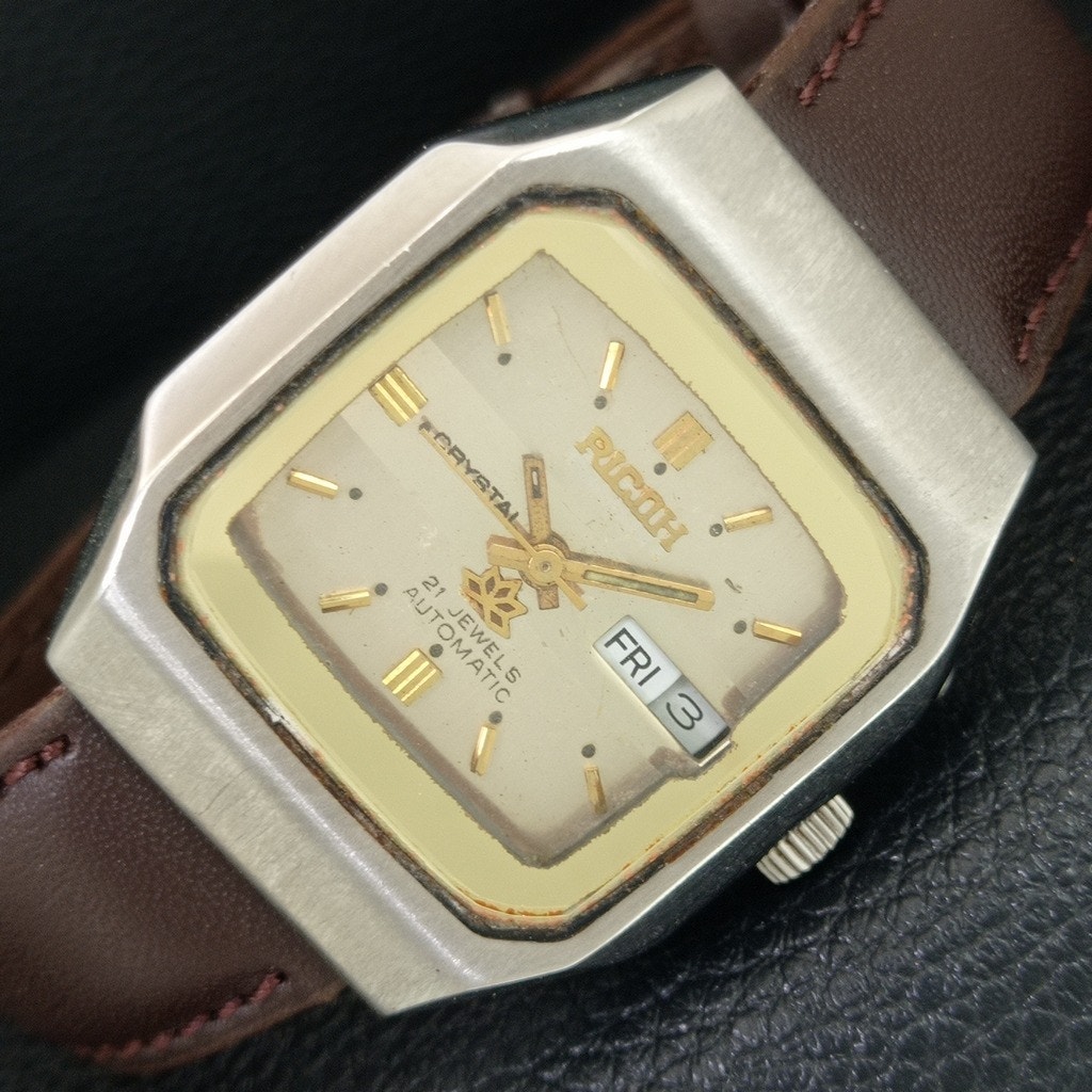 Vintage 1979 Ricoh Automatic Mens Silver Watch WDaydate  Gold Accents